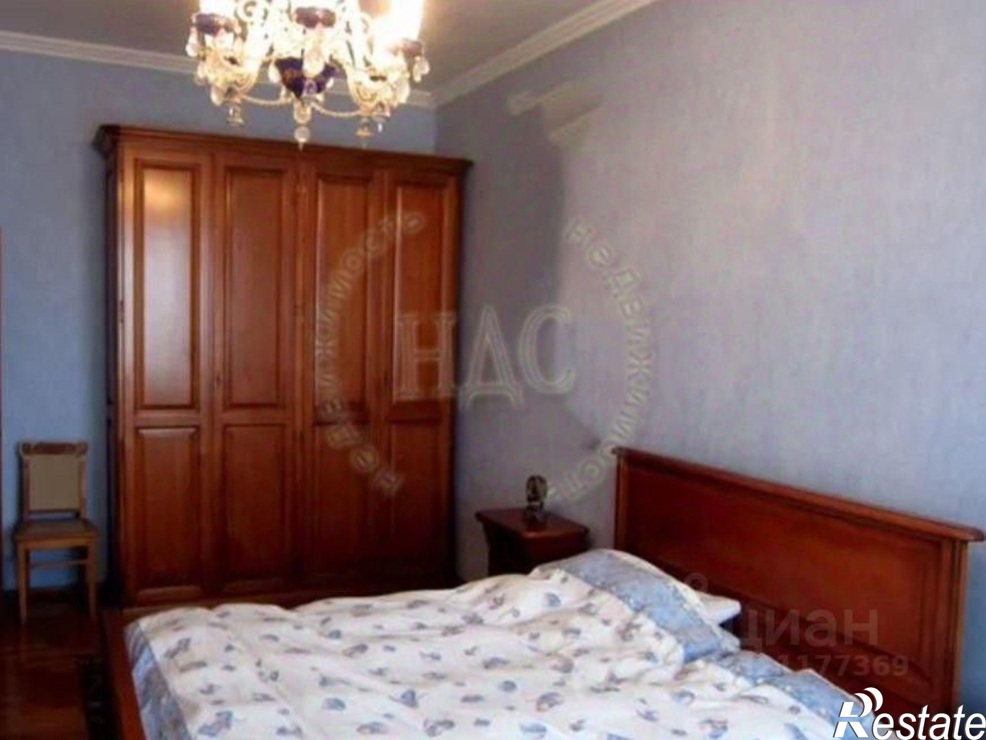 Купить квартиру за 18 200 000 рублей на улица Белинского, 3