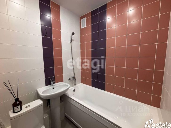 2-комн квартира ул Энгельса, 115А/3,  д. 115А/3