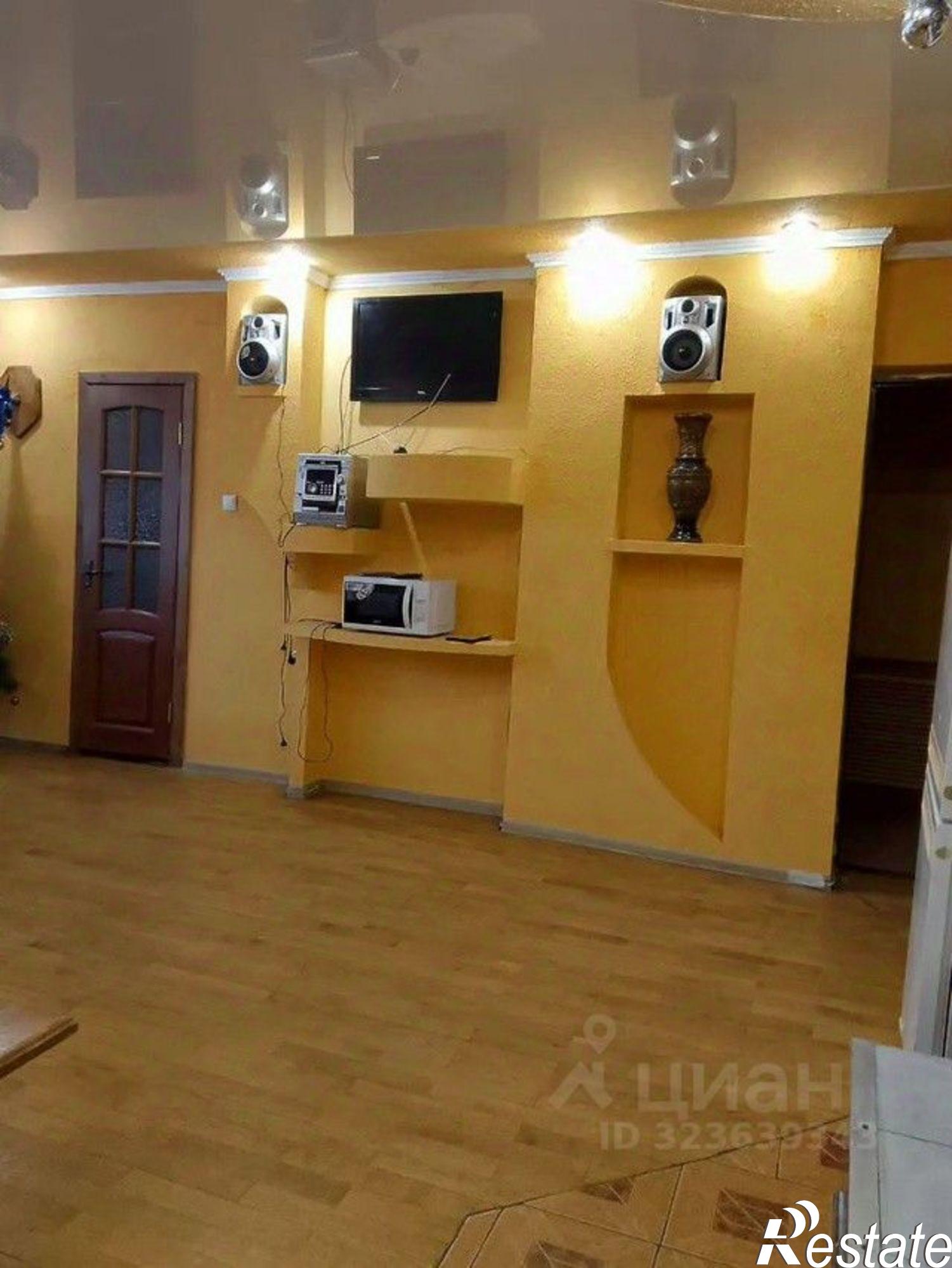 Сдать дачу, дом, коттедж за 50 000 рублей на Курск