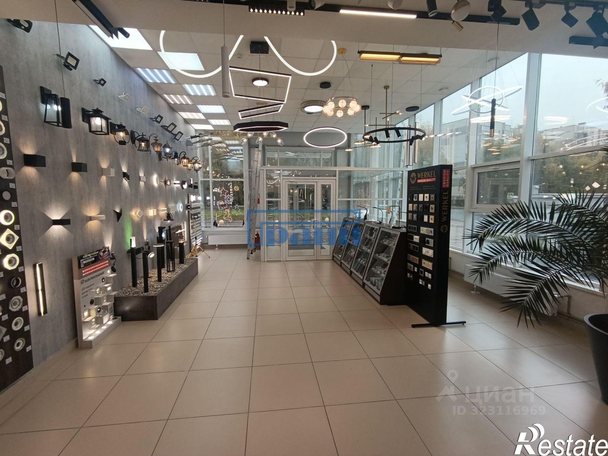 Сдать торговое помещение за 116 000 рублей на улица Бойцов 9-й Дивизии