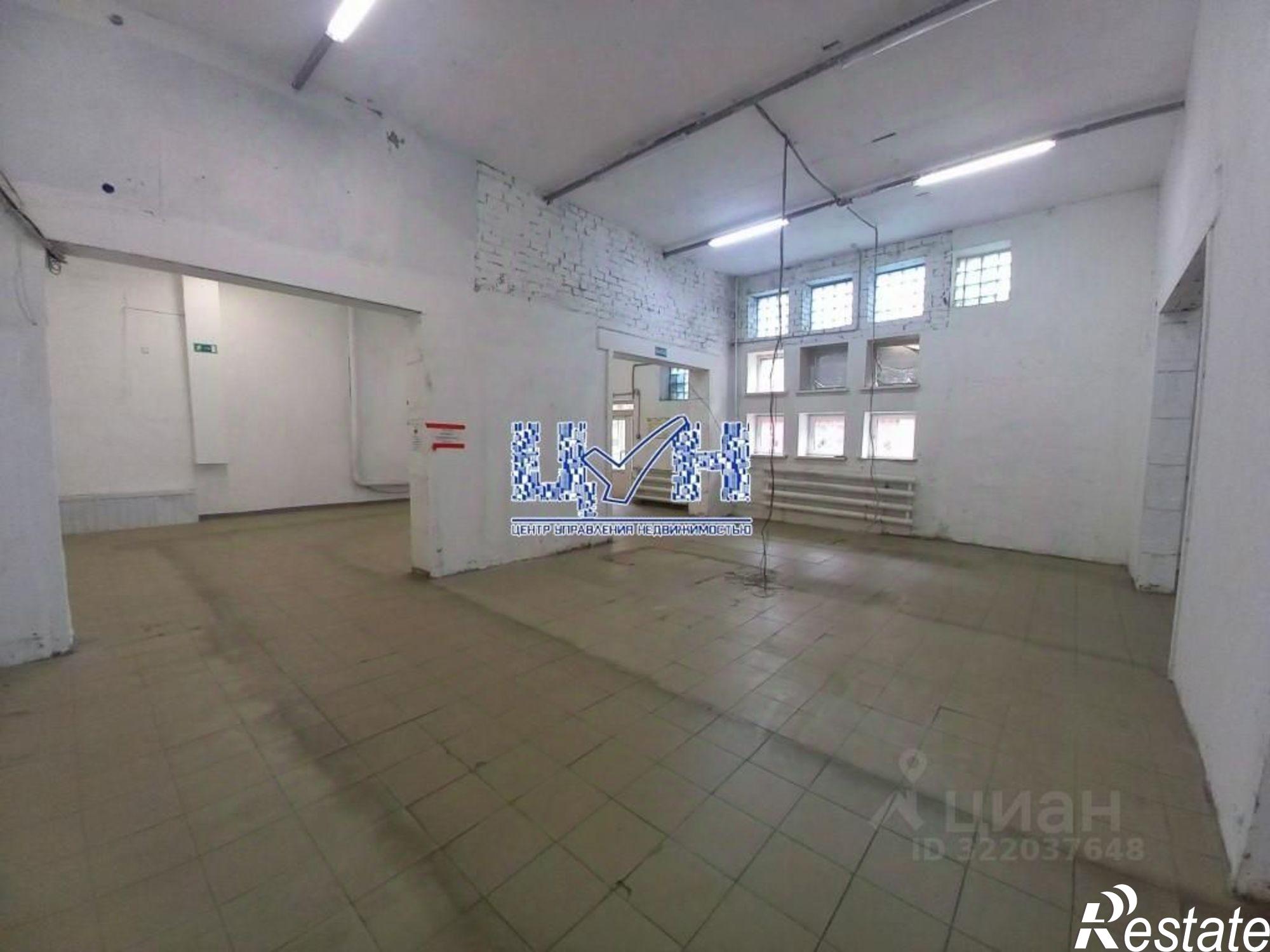 Сдать торговое помещение за 350 008 рублей на Молодёжная улица, 3А