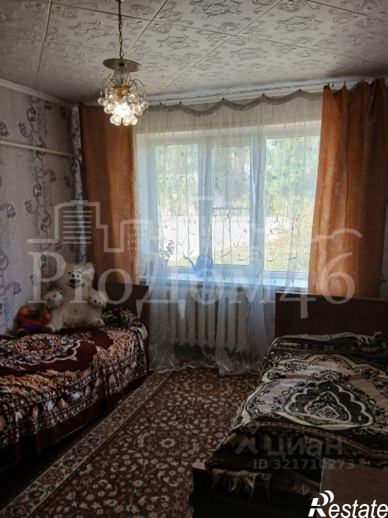 Купить квартиру за 2 350 000 рублей на Обоянский район,, Зорино, Октябрьская