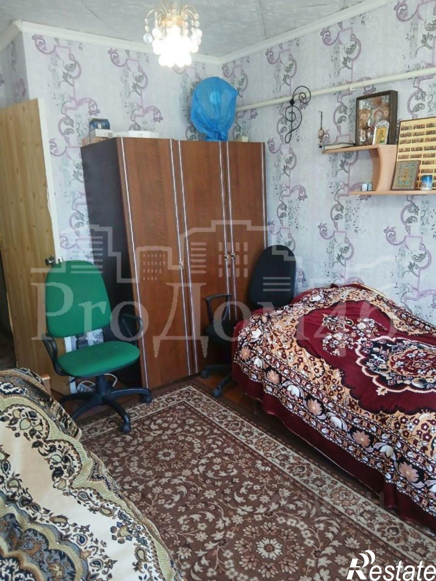 Купить квартиру за 2 350 000 рублей на Обоянский район,, Зорино, Октябрьская