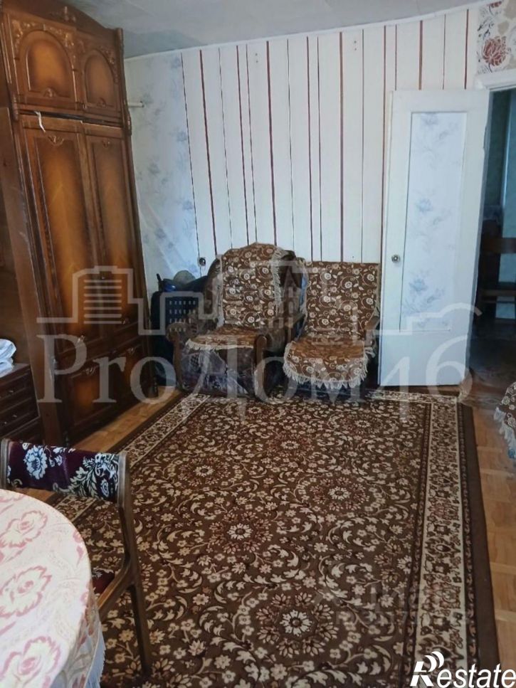 2-комн квартира Обоянский район,, Зорино, Октябрьская