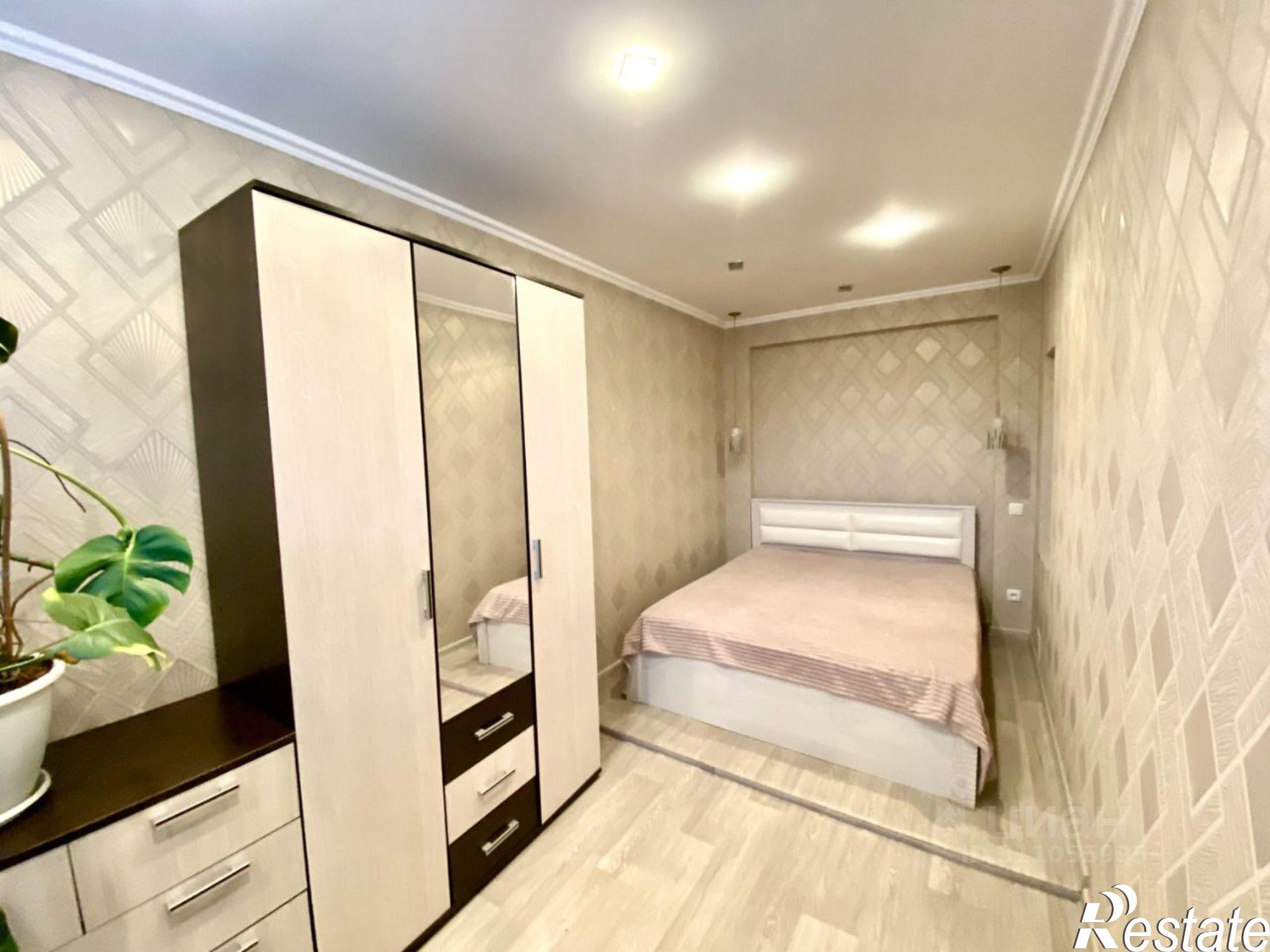 Сдать квартиру за 25 000 рублей на улица Менделеева, 17