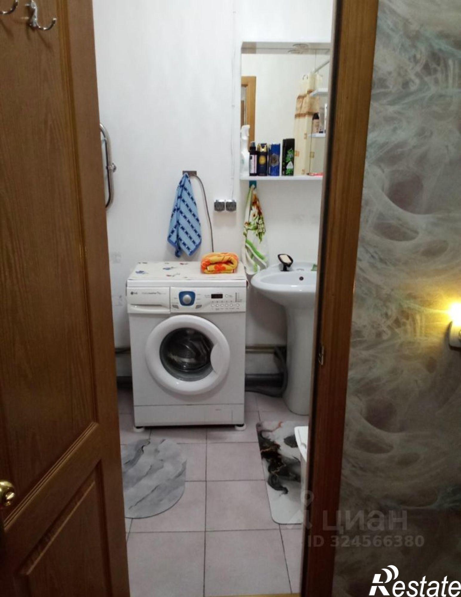 Сдать квартиру за 28 000 рублей на проспект Вячеслава Клыкова, 45