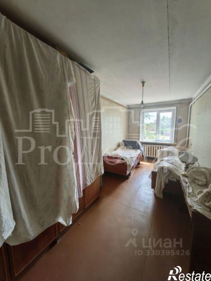 3-комн квартира улица Гагарина, 72,  д. 72