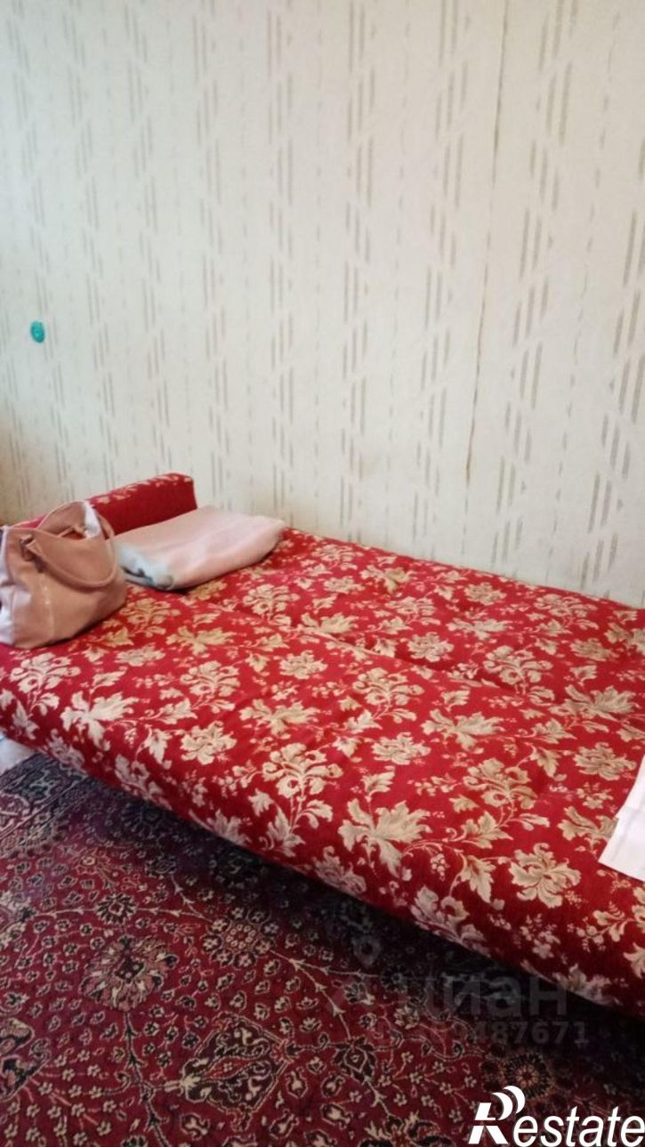 2-комн квартира улица Серёгина, 47А,  д. 47А