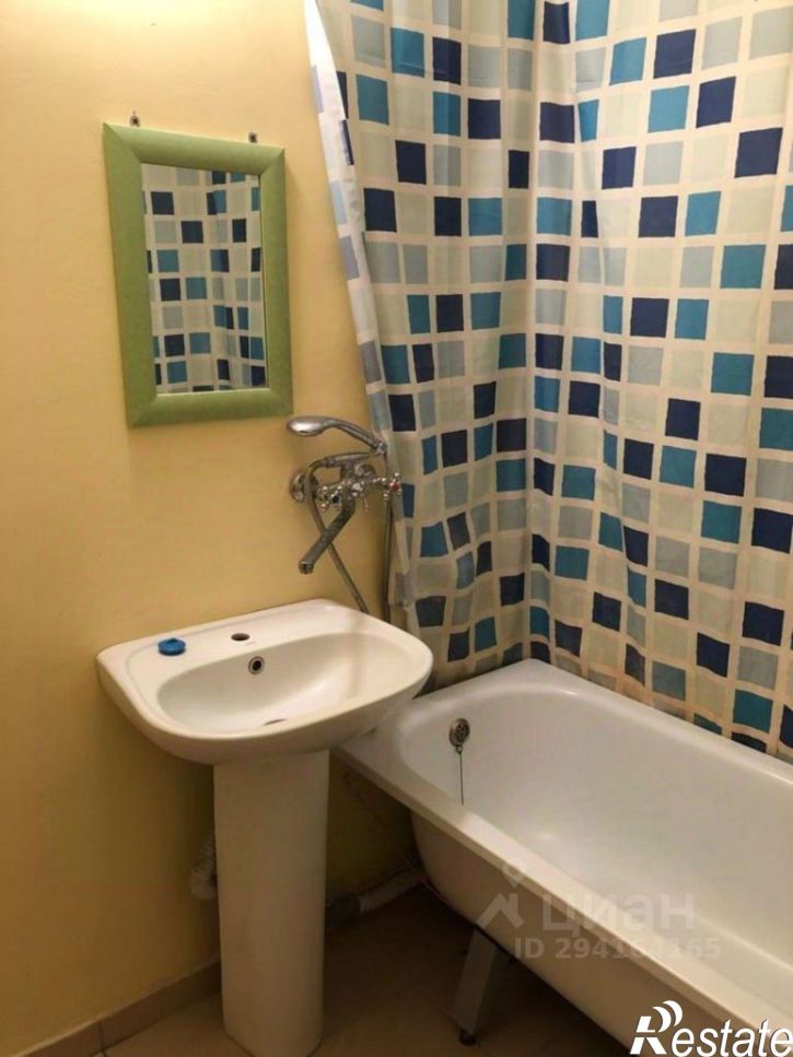 2-комн квартира Курск, проспект Анатолия Дериглазова, 13
