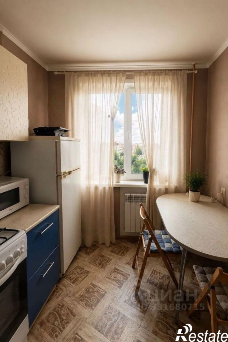 3-комн квартира Курск, Звёздная улица, 7