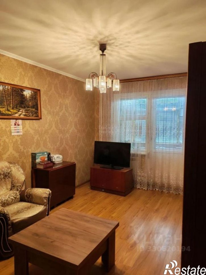 3-комн квартира Курск, проспект Ленинского Комсомола, 52Б