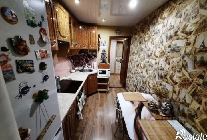 2-комн квартира Рыльск, улица Ладыгина, 25