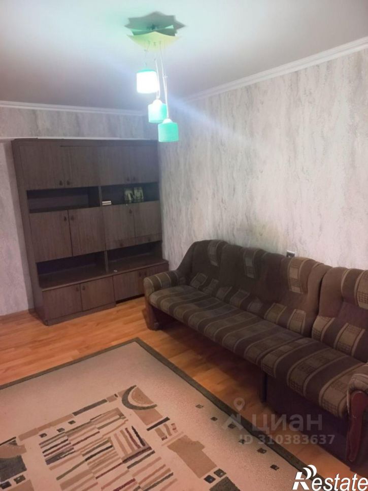 2-комн квартира Курск, Хуторская улица, 3