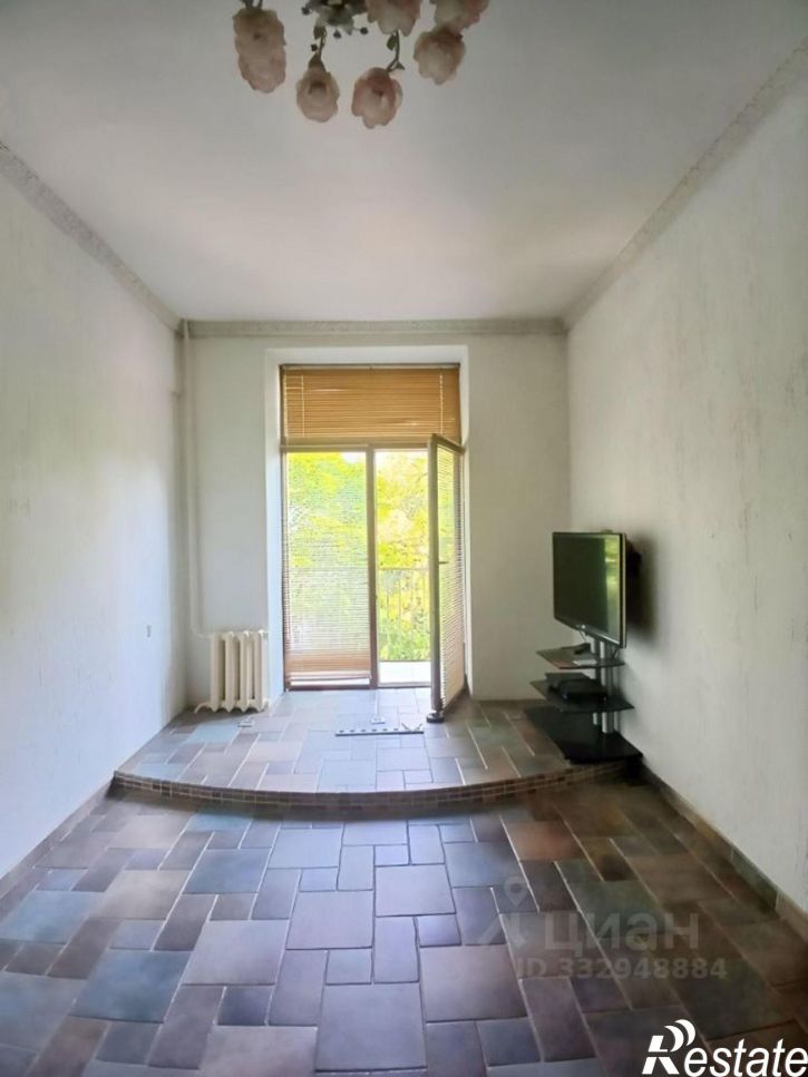 3-комн квартира Курск, улица Черняховского, 4А