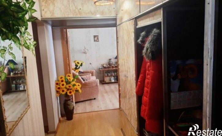 3-комн квартира Дмитриев, проспект Советских Космонавтов, 17