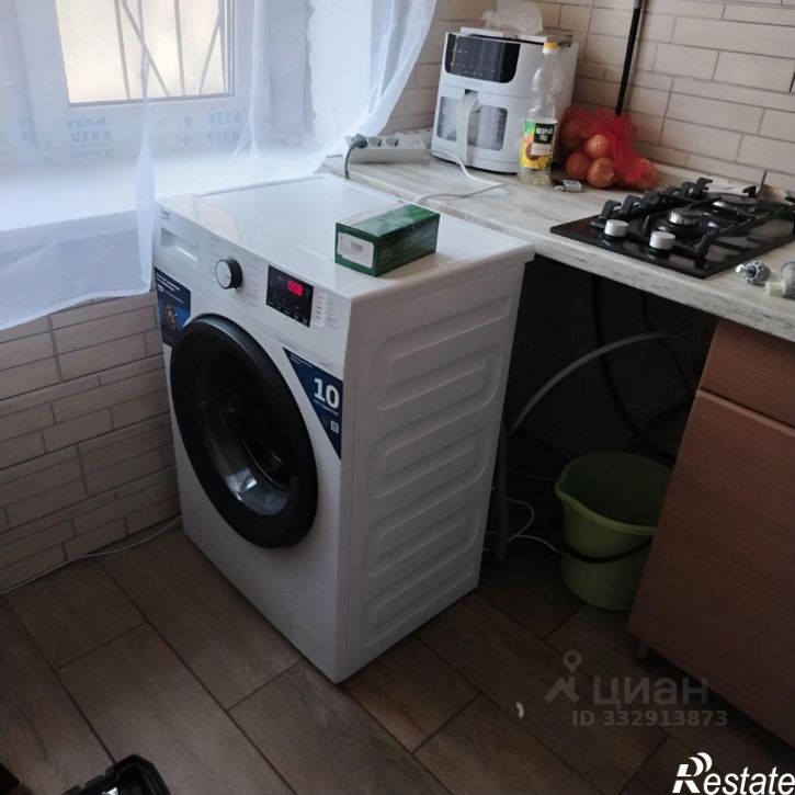 3-комн квартира Курск, Садовая улица, 32