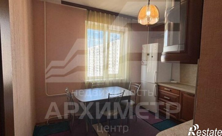 3-комн квартира Курск, проспект Вячеслава Клыкова, 66