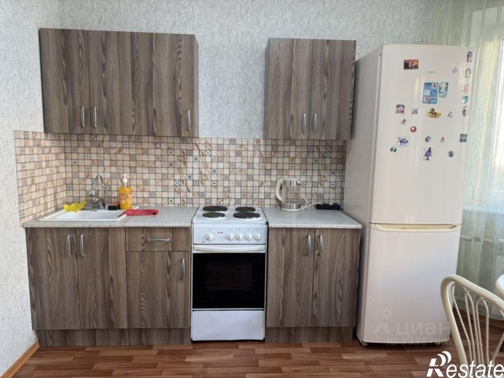 2-комн квартира Курск, проспект Вячеслава Клыкова, 64