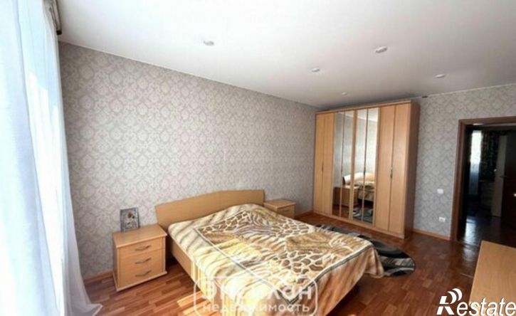 3-комн квартира Курск, проспект Вячеслава Клыкова, 61
