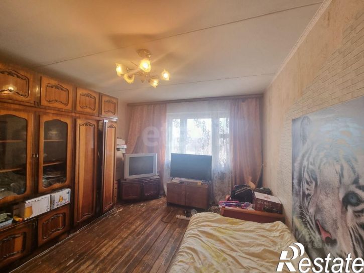 3-комн квартира улица Островского, 4,  д. 4