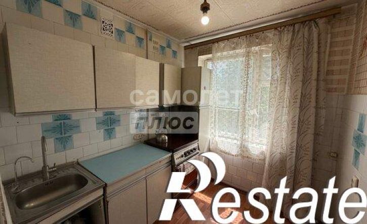 3-комн квартира Моковская улица, 38,  д. 38