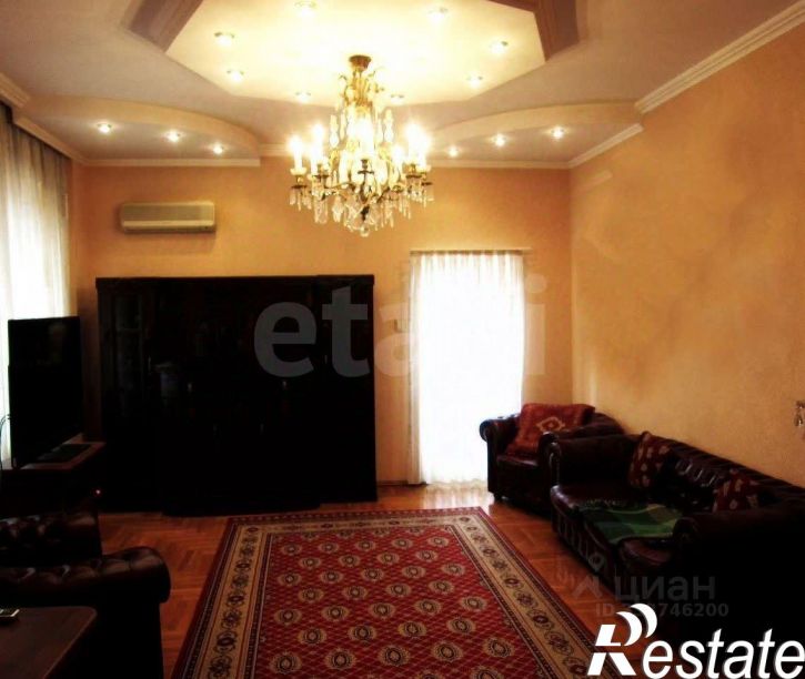 4-комн квартира улица Белинского, 3,  д. 3