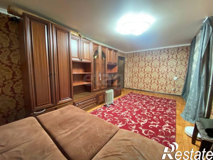 3-комн квартира улица 50 лет Октября, 96Б,  д. 96Б