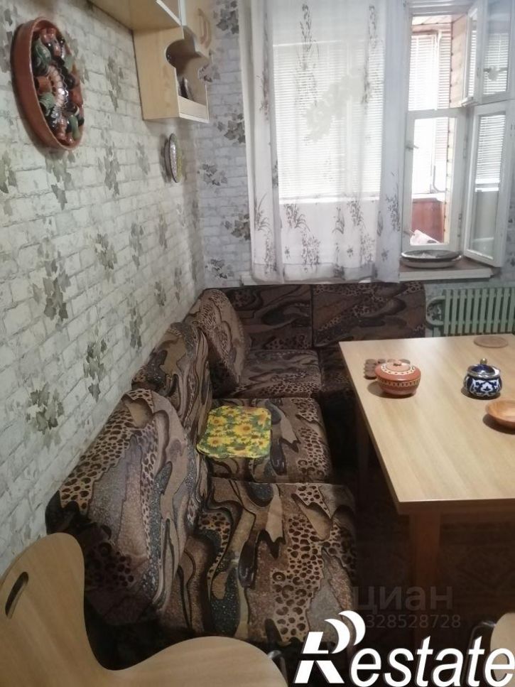 3-комн квартира улица Димитрова, 40,  д. 40