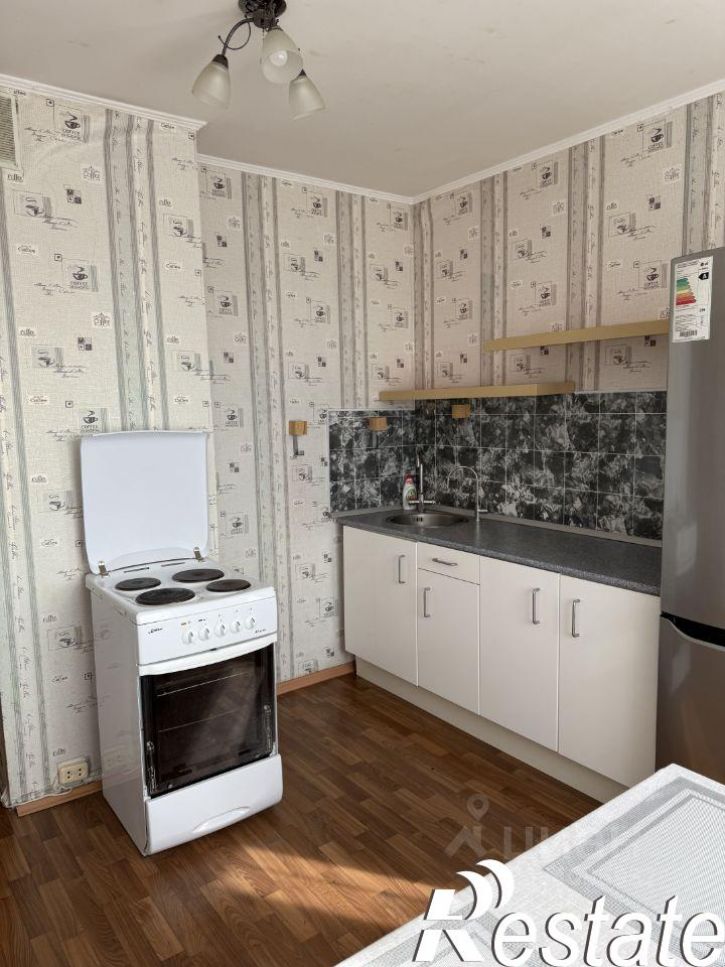 2-комн квартира проспект Победы, 38,  д. 38