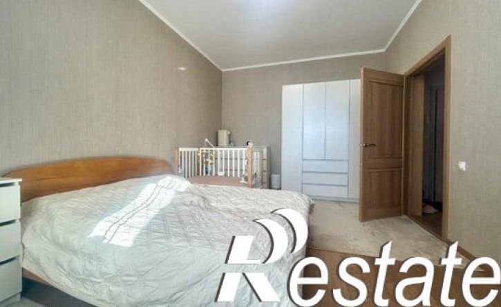 2-комн квартира улица Домостроителей, 19,  д. 19