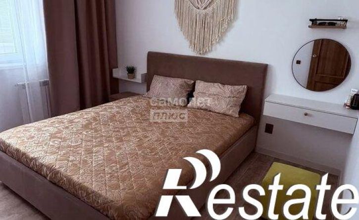 3-комн квартира улица Ефима Славского, 3,  д. 3