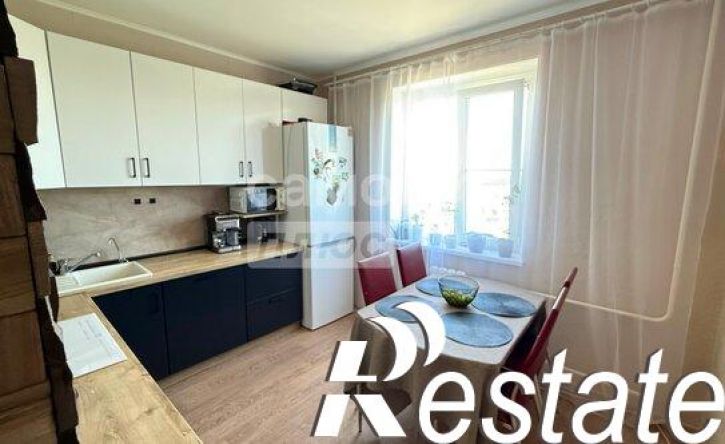 3-комн квартира улица Домостроителей, 19,  д. 19