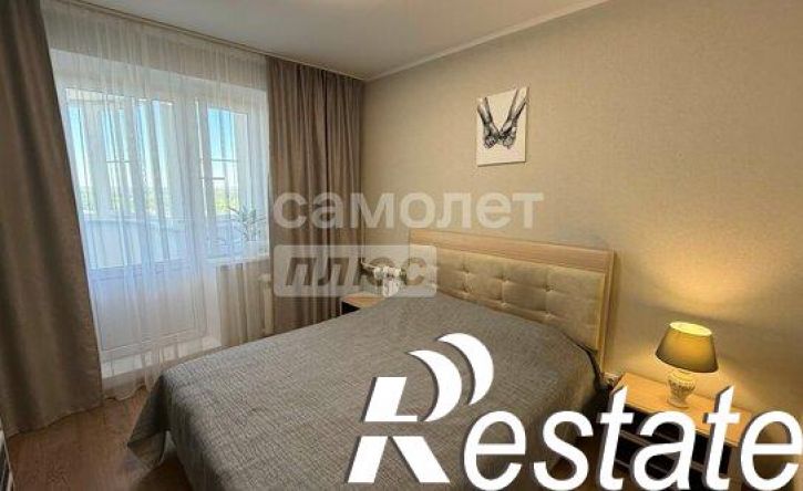 3-комн квартира улица Домостроителей, 19,  д. 19