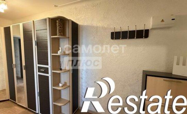 3-комн квартира улица Домостроителей, 19,  д. 19