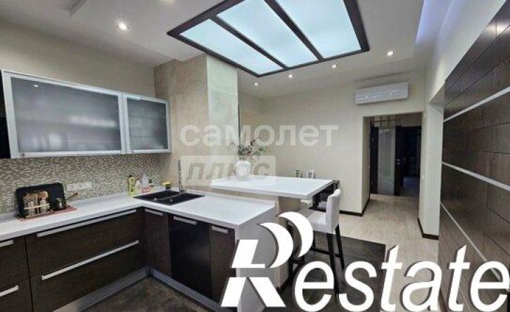 3-комн квартира улица Володарского, 70,  д. 70