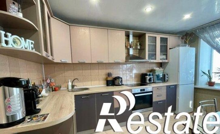 2-комн квартира улица Серёгина, 22А,  д. 22А