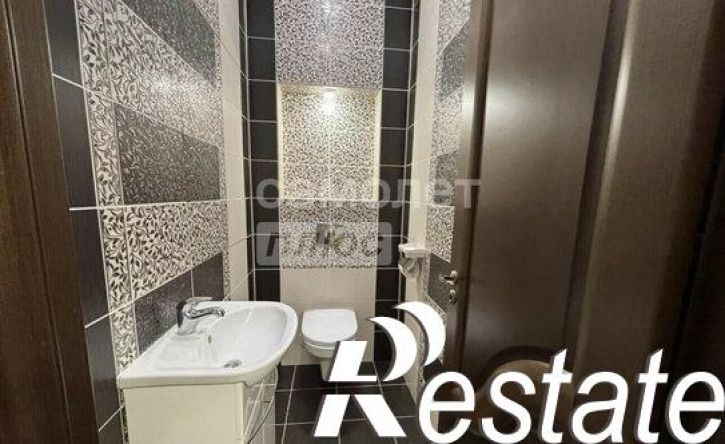 2-комн квартира проспект Победы, 2,  д. 2